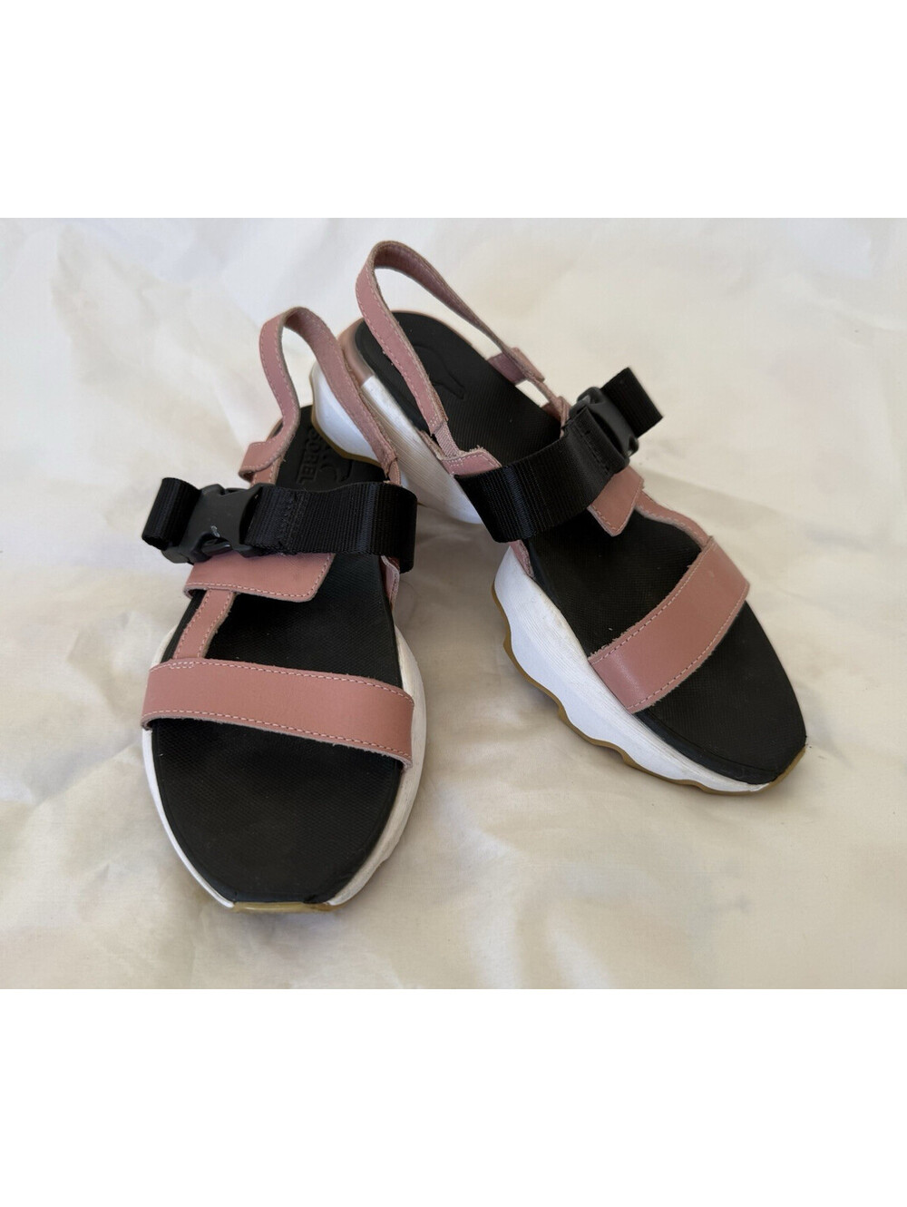 Sorel Kinetic Impact Slingback Sandals Size 6.5 Eraser Pink White Black Buckle